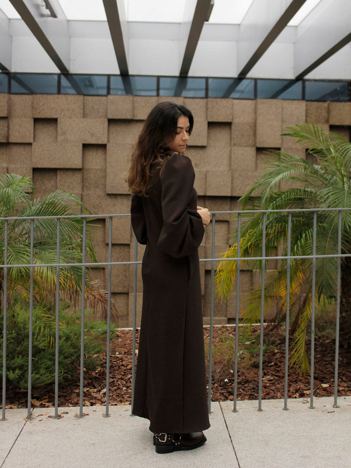 Zoe | Brown