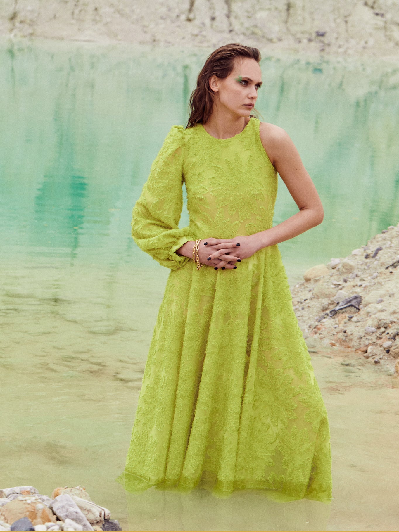 Vestido Julia | Bordado Verde-lima