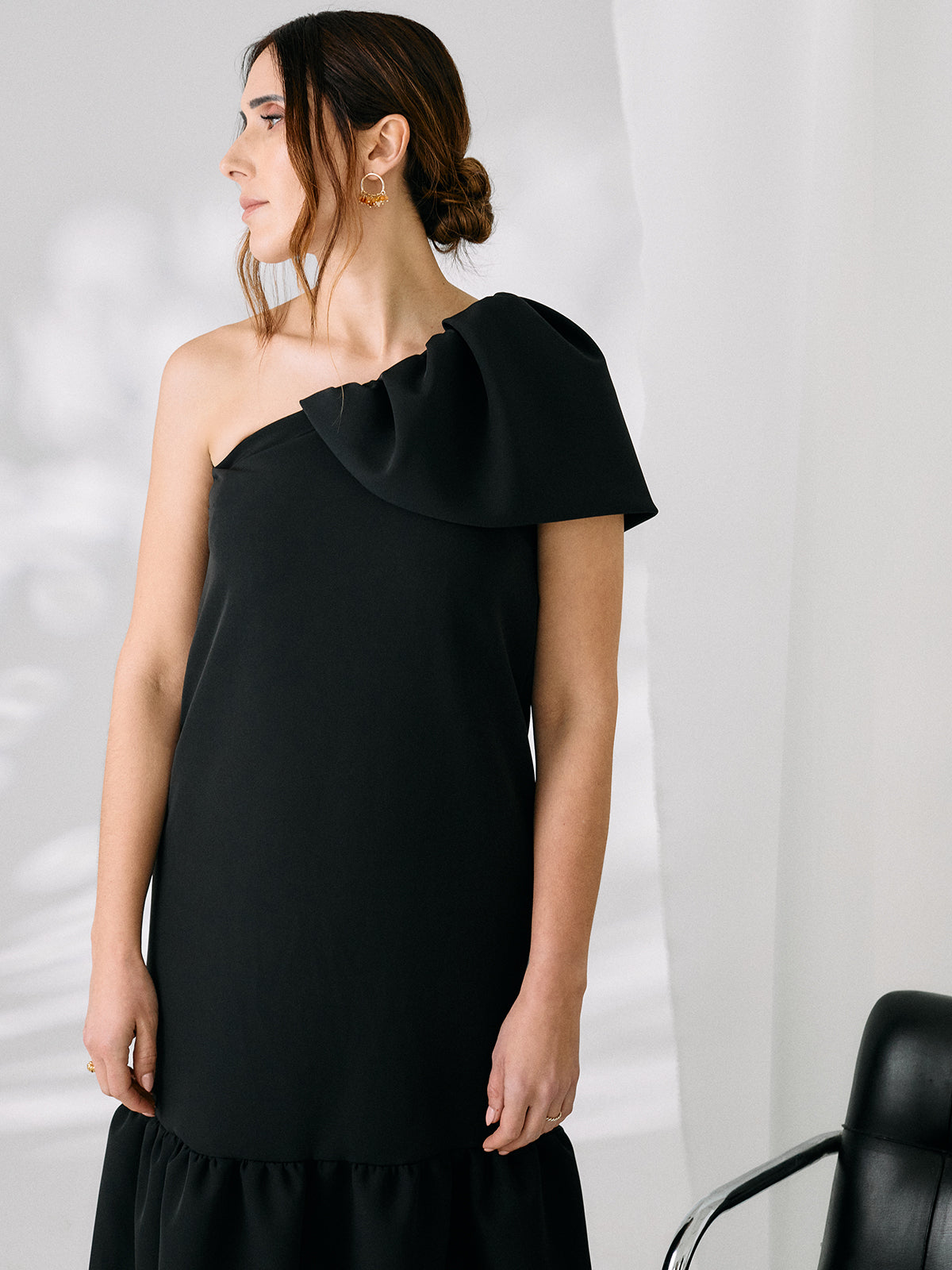 MIA | Black