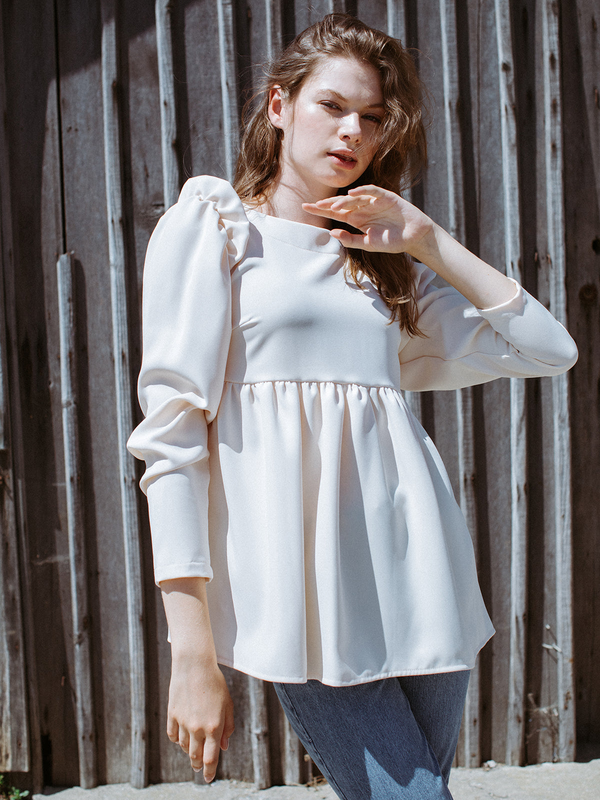 Charlotte | Gesso